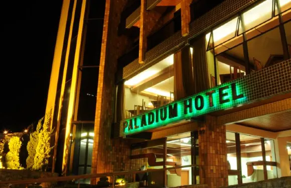 塞拉內格拉帕拉迪阿姆酒店