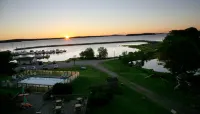 Oak Island Resort & Conference Centre - Ocean View