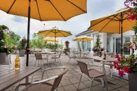 Hilton Garden Inn Montreal Airport Hôtels à proximité de la Dorval Via Rail