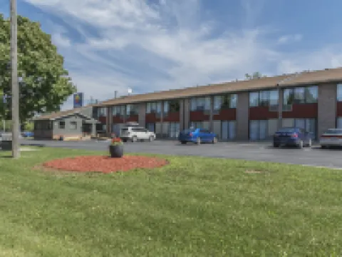 温德姆金斯頓的拉瑪達 金斯頓酒店