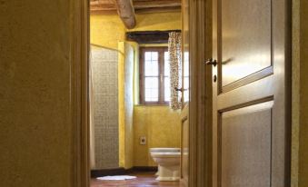 FRA Paolino B&B - Locanda di Montisi - Housity