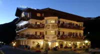 Piccolo - Dolomites & Gourmet Hotel