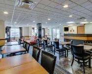 Quality Inn & Suites I-81 Exit 7 Hotels in Bristol