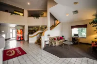 Super 8 by Wyndham Jasper Hotels in Jasper