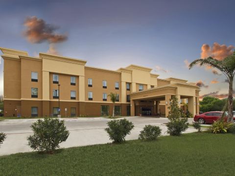 Hampton Inn Beeville