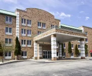 Comfort Inn & Suites Grafton-Cedarburg Hotels in Port Washington