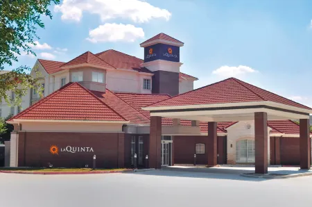 La Quinta Inn & Suites by Wyndham Dallas Plano West
