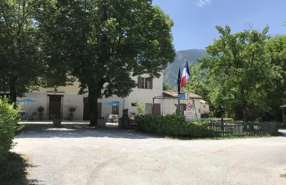 弗雷德裏克·密斯特拉營地酒店