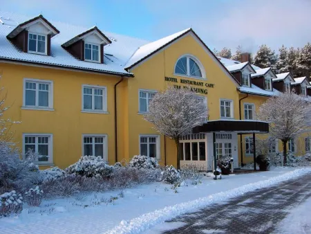 Ferien Hotel Fläming Отели в г. Потсдам-Миттельмарк