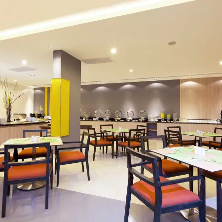 Ibis Hua Hin Отели рядом с достопримечательностью «Статуя Будды»