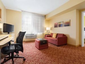 TownePlace Suites Denver Airport at Gateway Park