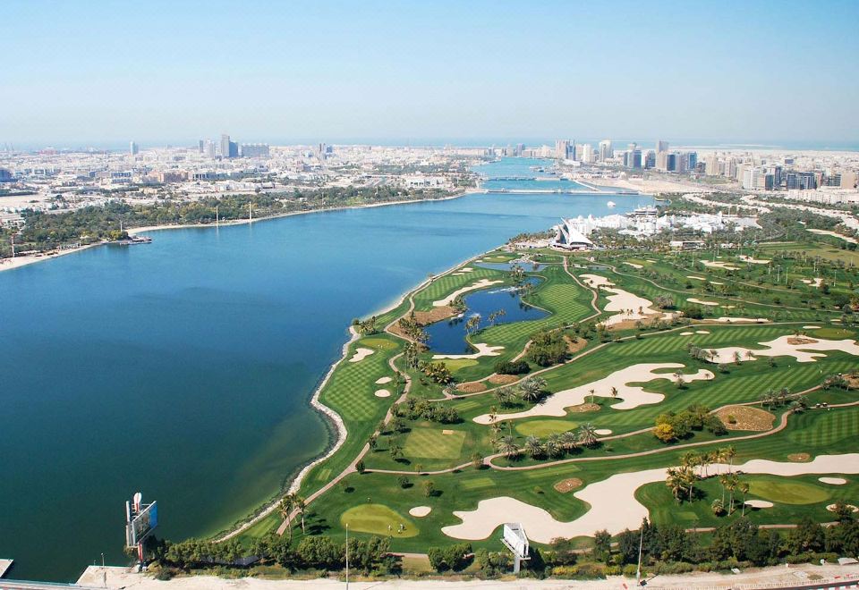 쉐라톤 두바이 크리크 호텔 레스토랑