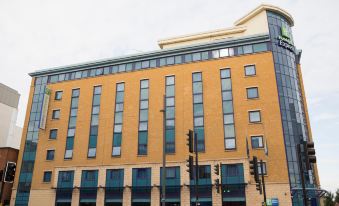 Holiday Inn Express London Stratford, an IHG Hotel