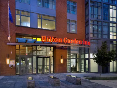 Hilton Garden Inn Washington D.C./U.S. Capitol Các khách sạn gần Trinity Washington University