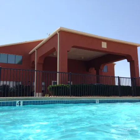 Econo Lodge Inn & Suites Sweetwater I-20