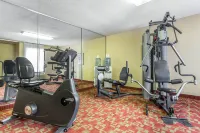 Quality Inn Greenville Near University - Gym