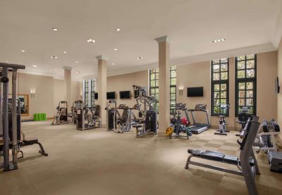 Gym Paloma Foresta Photo