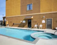Comfort Inn & Suites Navasota Hotels in Grimes County