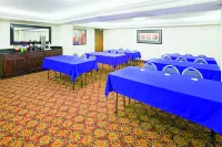 La Quinta Inn & Suites by Wyndham Dallas I-35 Walnut Hill Ln - Bintang 2