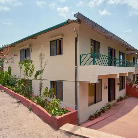 Honeywood Holiday Homes Отели в г. Авакали