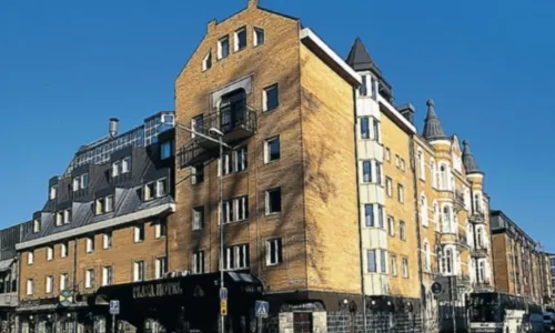 Home Hotel Plaza