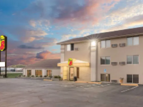 Super 8 by Wyndham Watertown Hotels in Codington County