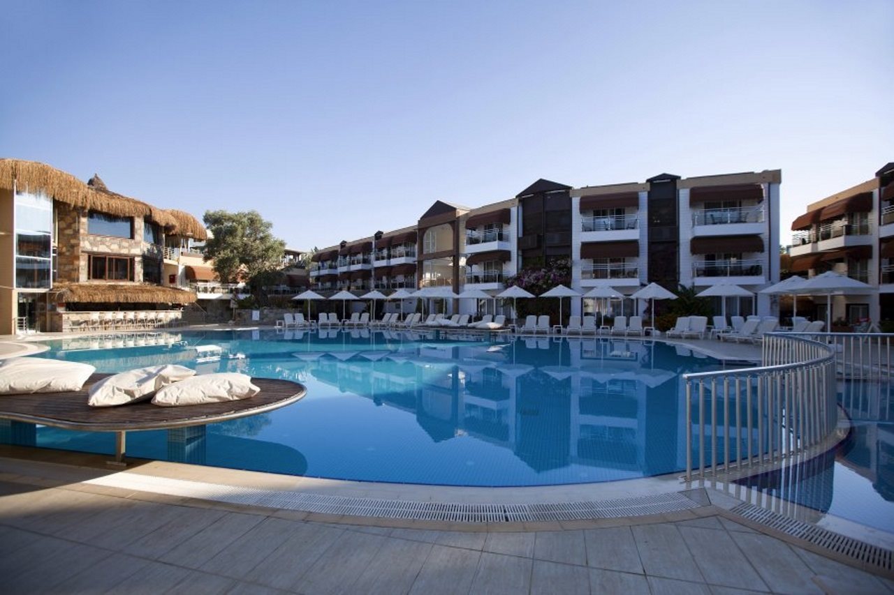 Risa Hotel Herşey Dahil (Risa Hotel - All Inclusive)