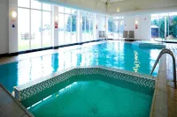 Leonardo Hotel Cheltenham - Pools