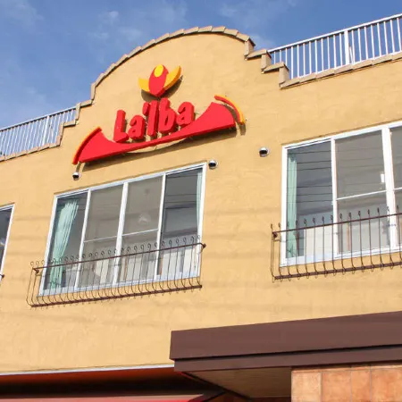 Hotel Lalba Suwako Отели рядом с достопримечательностью «Onsenji Temple»