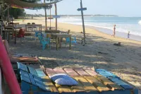 Beach Wave Hotel Hotels in Pottuvil