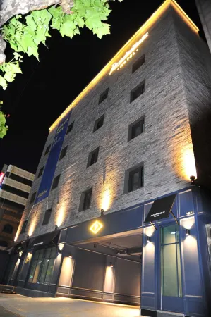 Sillim Dominique Hotel