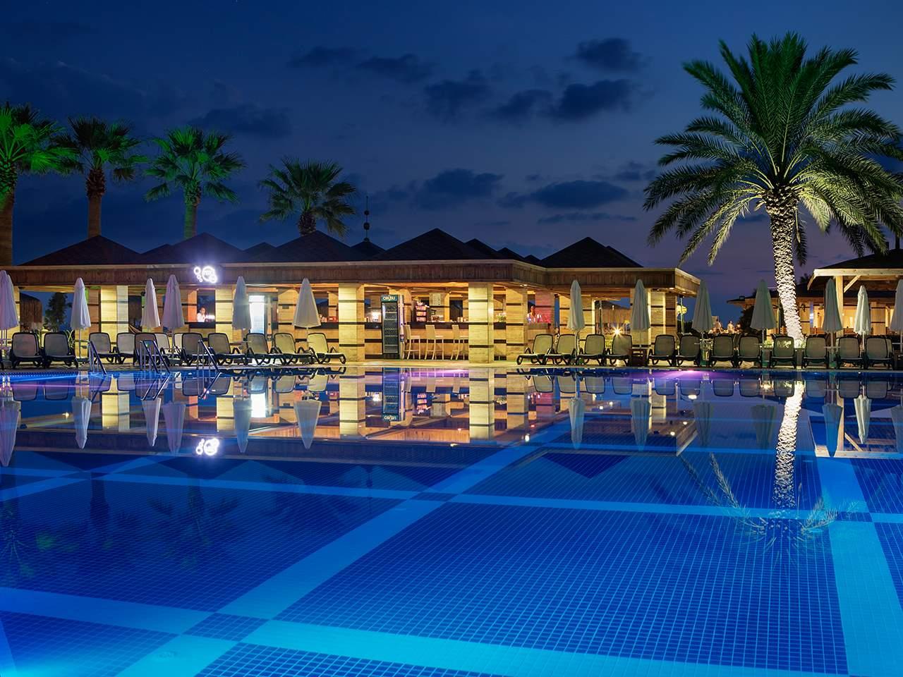 Crystal Tat Beach Golf Resort & Spa - All Inclusive