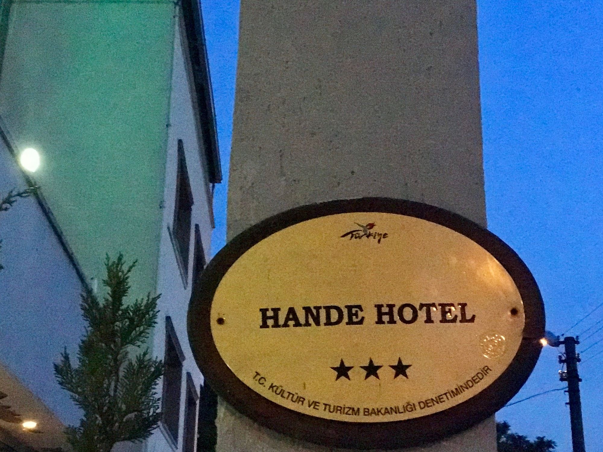 Hande Hotel