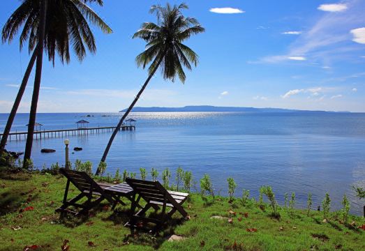 부리 헛 네추럴 리조트 뷰