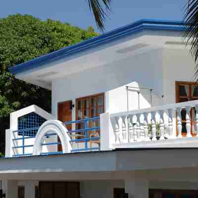 Villa in Blue Hotel Exterior