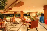 JP Emerald Hotel Hôtels à : Phanom Phrai