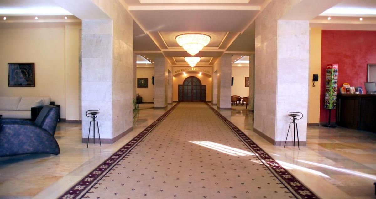 President Hotel by Hrazdan Hotel Cjsc