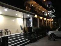 Hotel Golden Veena