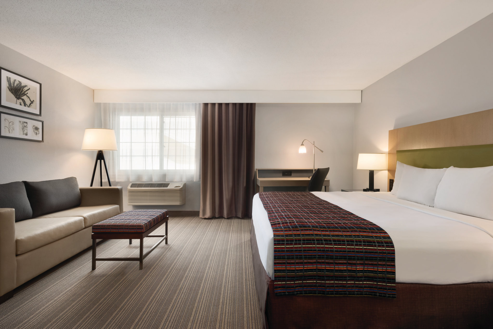 Country Inn & Suites by Radisson, Grand Rapids, MN