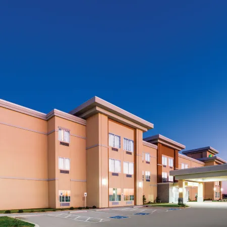 La Quinta Inn & Suites by Wyndham Weatherford OK