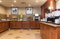 Hampton Inn & Suites East Lansing/Okemos - petit déjeuner