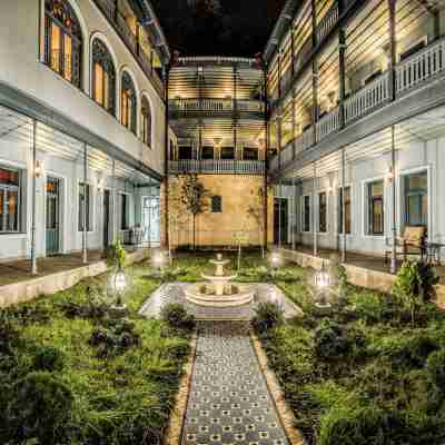 Golden Tulip Borjomi Hotel Exterior