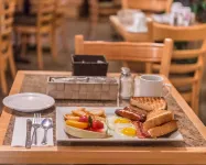 Quality Inn Mont-Laurier - breakfast