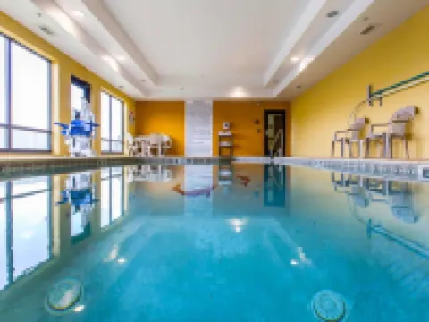 Comfort Suites ウェークロスのホテル