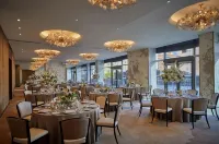 Viceroy Chicago Hotels in Chicago