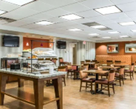 Comfort Inn Fayetteville Near Fort Bragg
