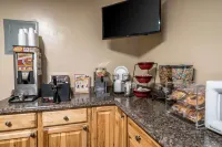 Holiday Lodge Yakima Hotels in Yakima