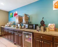 Quality Inn Murray University Area - breakfast