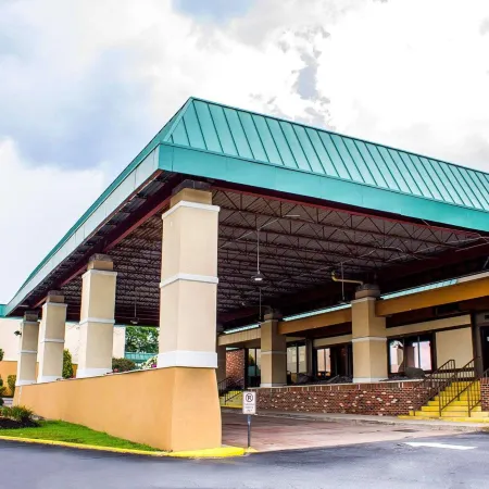 Wilkes-Barre Inn & Suites