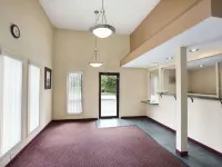 Travelodge by Wyndham la Porte/Michigan City Area Hotels in La Porte